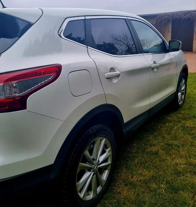 Nissan Qashqai cena 50000 przebieg: 88500, rok produkcji 2016 z Lublin małe 37